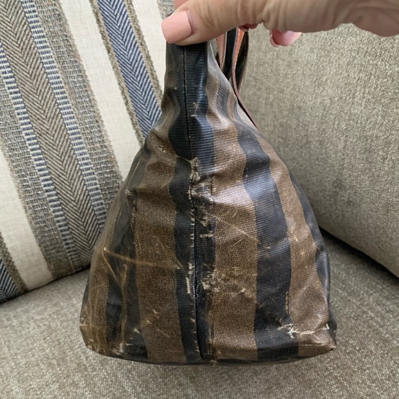 ✨ FENDI Pequin Vintage Coated Nylon Canvas and Pecan Leather Handled Tote Bag - Picture 6 of 16